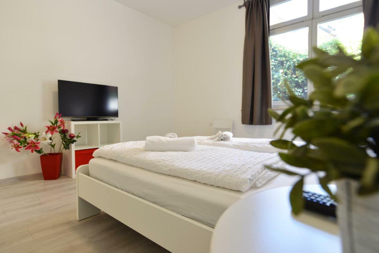 Mary'S Rooms & Apartments Bolzano Exterior photo